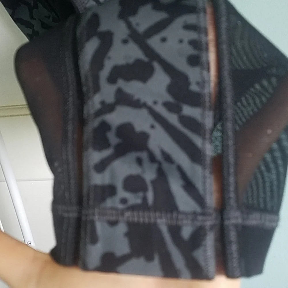Lululemon Athletica Hot To Street Pant Leggings Biggie Brushed Animal Coal Mesh